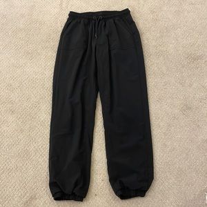 athleta girl lined high jump jogger in size 12